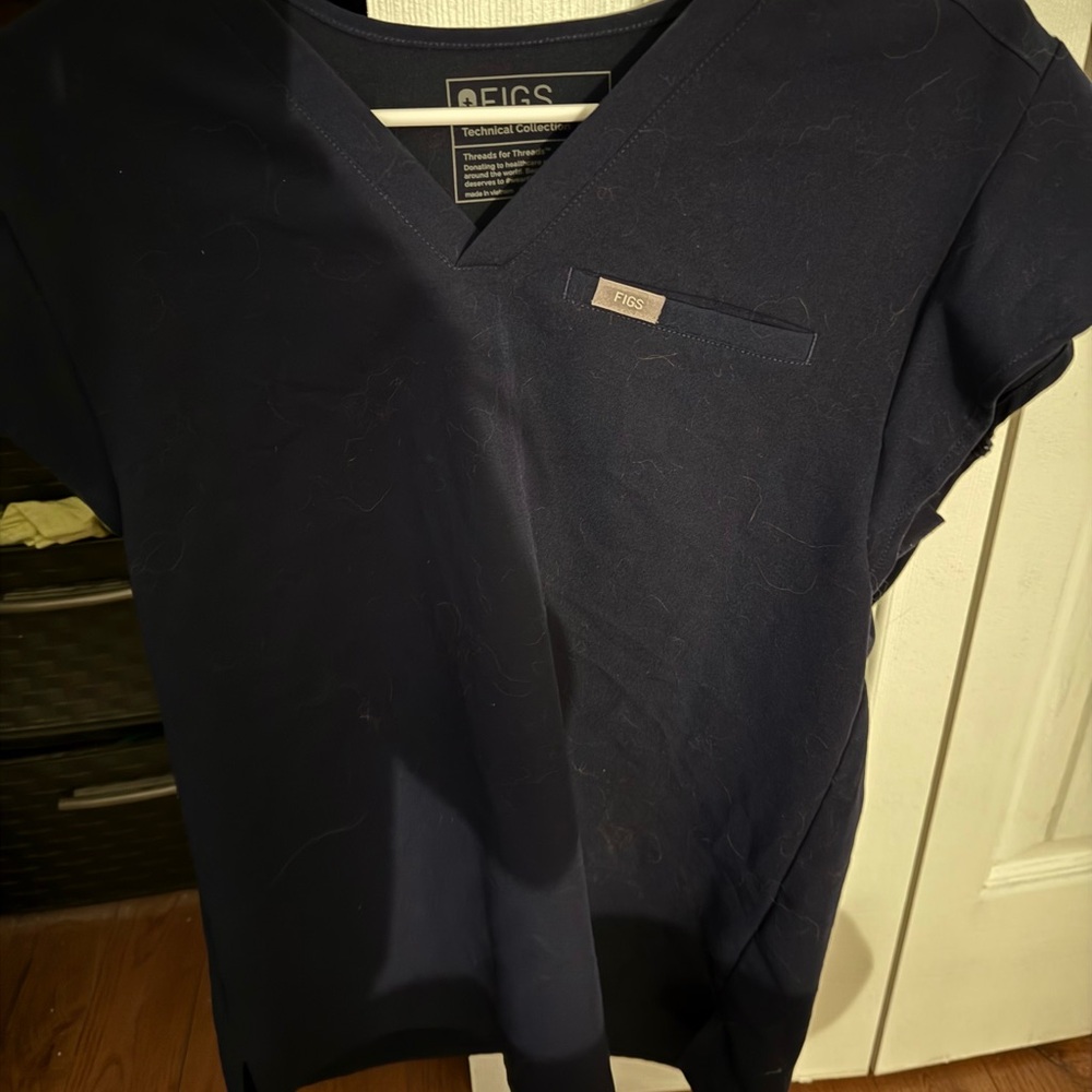 Figs Navy Ruffle Shoulder Scrub Top